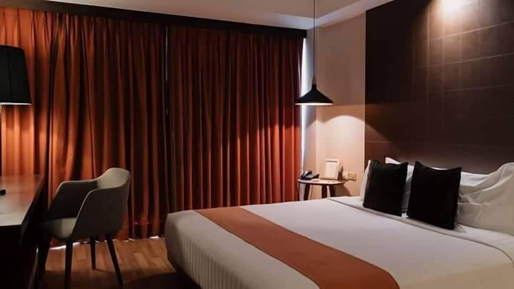 Manita Boutique Hotel Паттая Екстер'єр фото