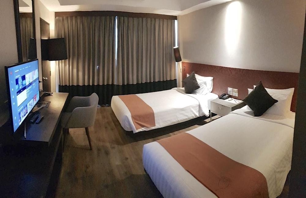 Manita Boutique Hotel Паттая Екстер'єр фото
