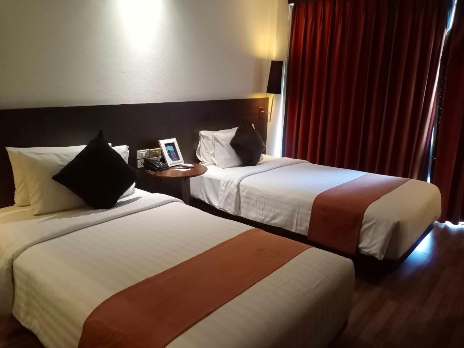 Manita Boutique Hotel Паттая Екстер'єр фото